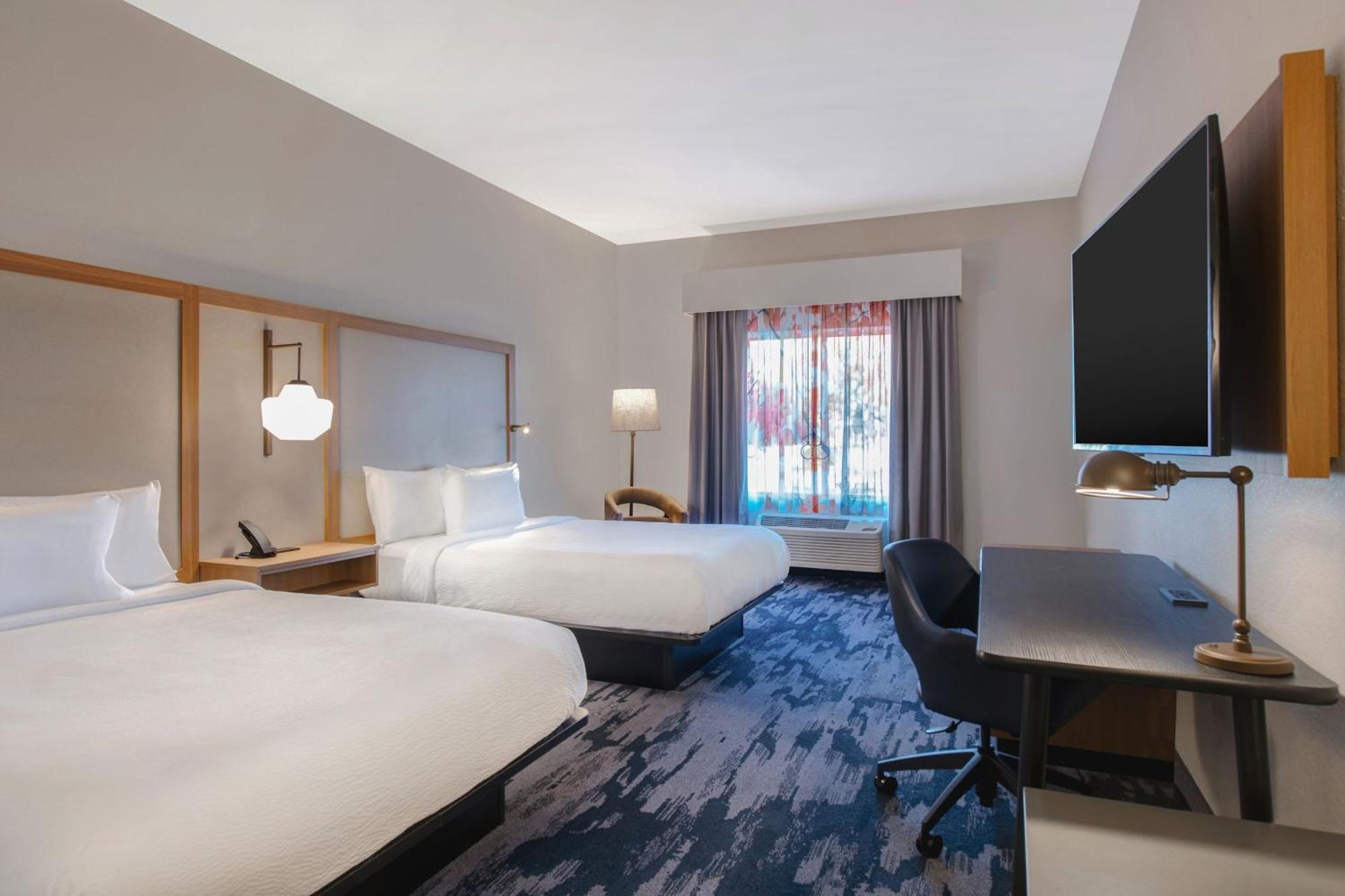 Fairfield Inn & Suites By Marriott Гринвуд Экстерьер фото