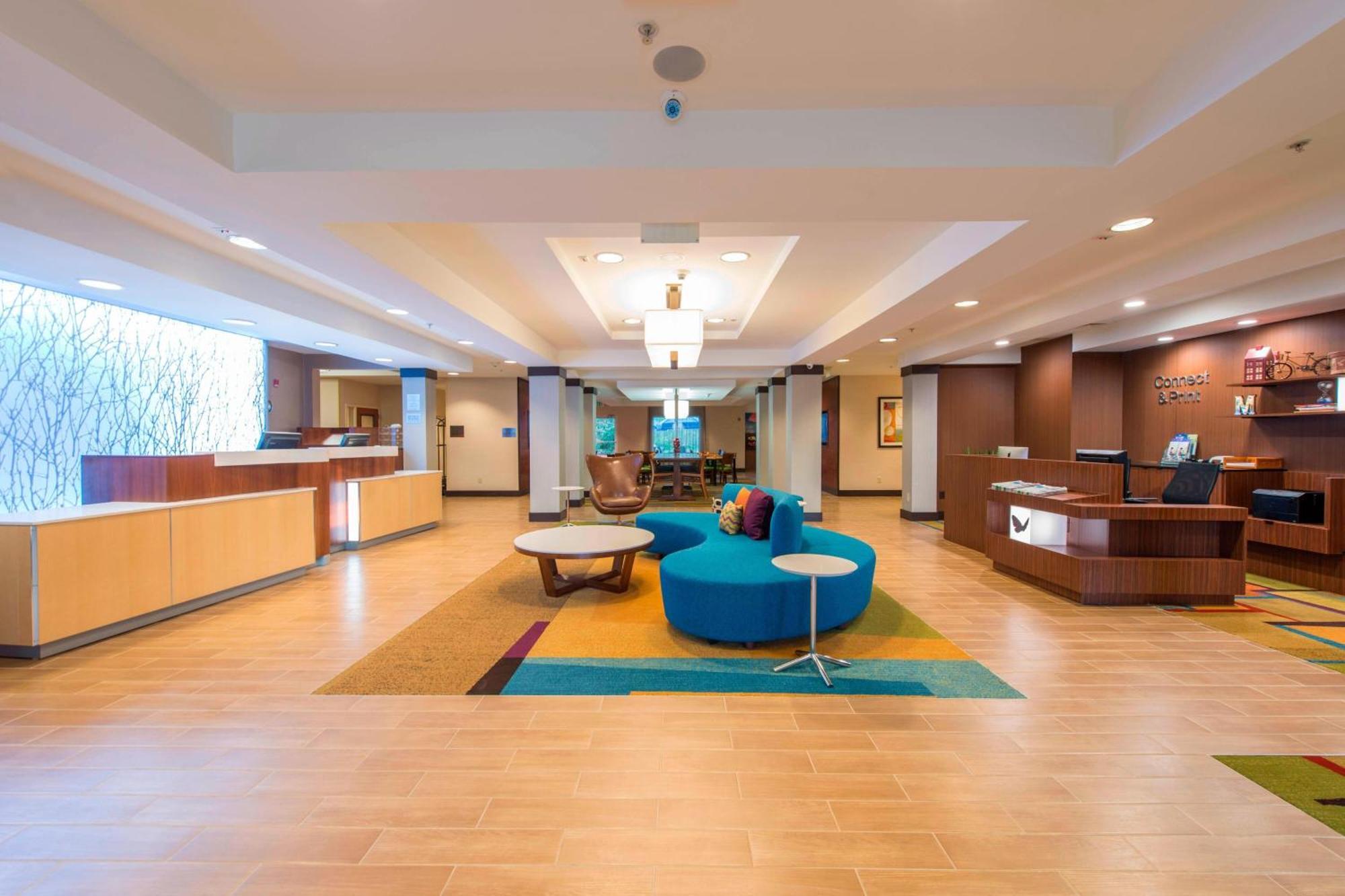 Fairfield Inn & Suites By Marriott Гринвуд Экстерьер фото